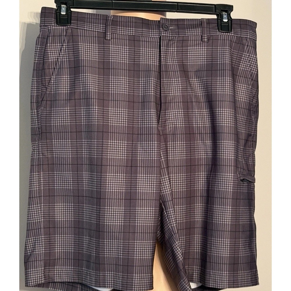 Pebble Beach Performance Plaid Cargo Shorts Mens 34
